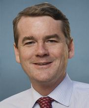 Official portrait of Michael F. Bennet