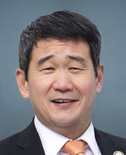 Official portrait of Dave Min
