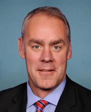Official portrait of Ryan K. Zinke